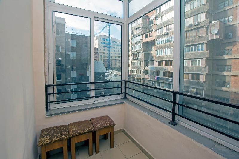 Flatsinyerevan At Aram Street المظهر الخارجي الصورة
